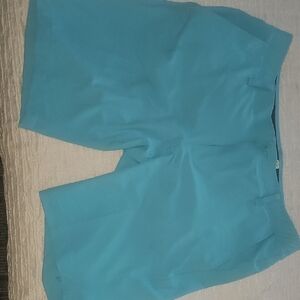 Under Armour Blue Athletic Shorts Vibrant Lightweight Design